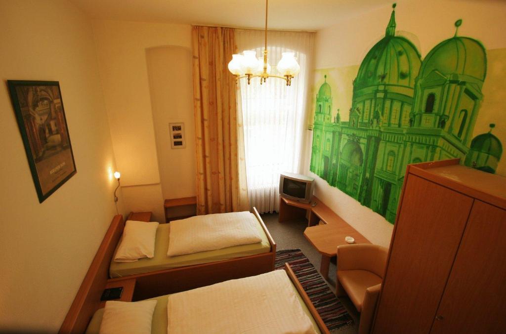 Hotel - Pension Am Schloss Bellevue Berlin Værelse billede